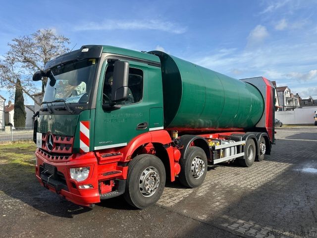 Garbage truck MERCEDES-BENZ Arocs 3240 / 8x2x6 / Faun Rotopresss