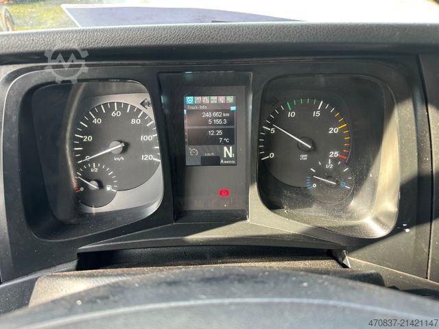 Garbage truck MERCEDES-BENZ Arocs 3240 / 8x2x6 / Faun Rotopresss