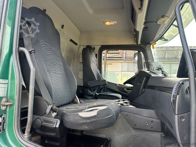 Garbage truck MERCEDES-BENZ Arocs 3240 / 8x2x6 / Faun Rotopresss