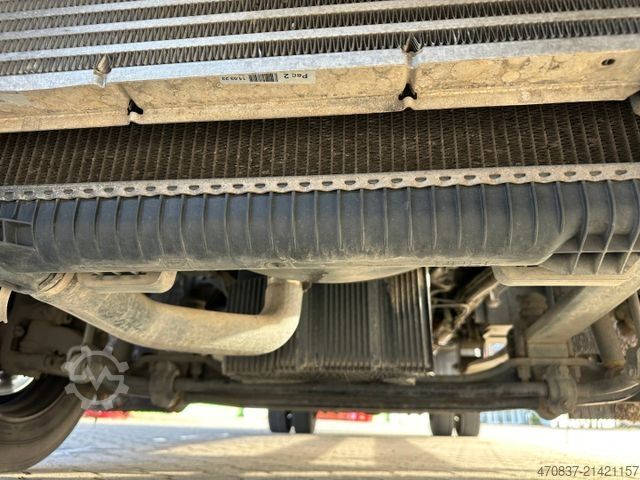 Box van MAN TGL 8.160 / Seitentür / LBW