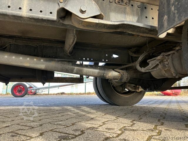 Box van MAN TGL 8.160 / Seitentür / LBW