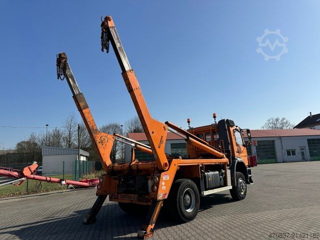 Skip truck MERCEDES-BENZ Axor 1829 AK 4x4 / Winterplatte