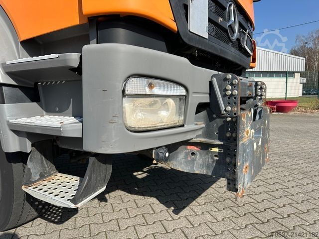 Skip truck MERCEDES-BENZ Axor 1829 AK 4x4 / Winterplatte