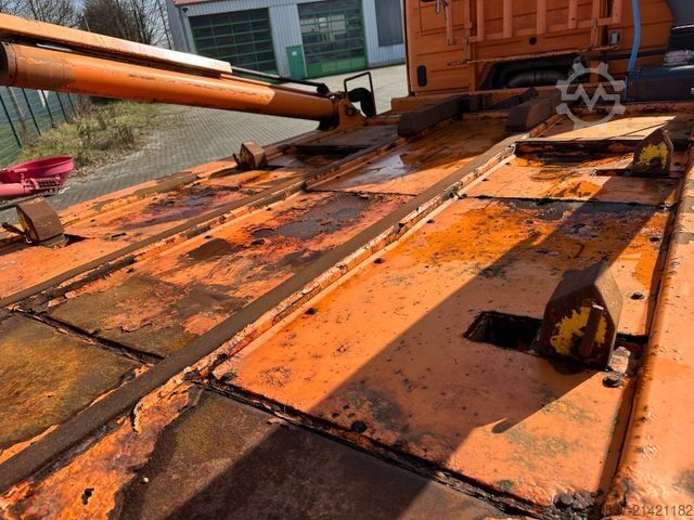 Skip truck MERCEDES-BENZ Axor 1829 AK 4x4 / Winterplatte