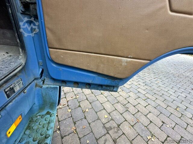 Viehtransporter Mercedes-Benz 817 3-4 Pferde original 75.224 km