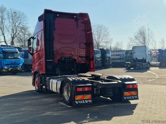 Volume-SZM Volvo FH 13.500 Globetrotter XL - Low deck - I save -...