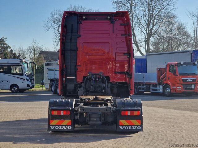 Volume-SZM Volvo FH 13.500 Globetrotter XL - Low deck - I save -...
