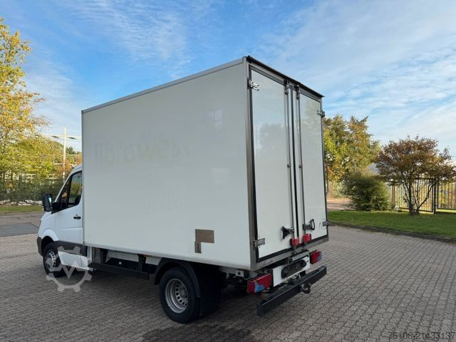 Refrigerator body van MERCEDES-BENZ Sprinter 519 CDI Tiefkühlkoffer *Ahk*Thermoking*