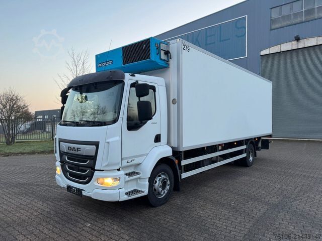 Refrigerated truck DAF LF 16.260 Tiefkühlkoffer mit Ladebordwand