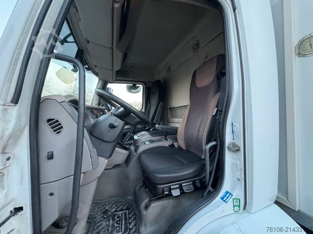 Refrigerated truck DAF LF 16.260 Tiefkühlkoffer mit Ladebordwand