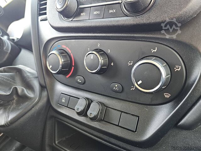 High-roof van IVECO DAILY 35 C 18 3.0 L2H2