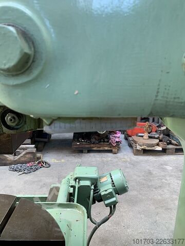 Vertical Slotting Machine GSP M 743