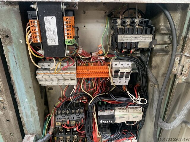 Universal-Fräsmaschine DUFOUR F250