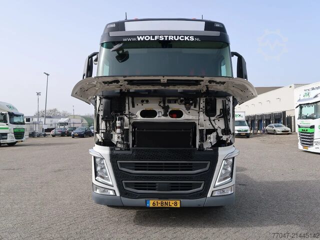 Standard-SZM Volvo FH 460 4x2, Glob, 2 Tanks, ACC, TUV, NL truck, ...