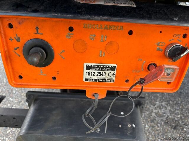 Koffer Van Hool 2B2001 2-Axle Box / Loading Lift / Steering / A...