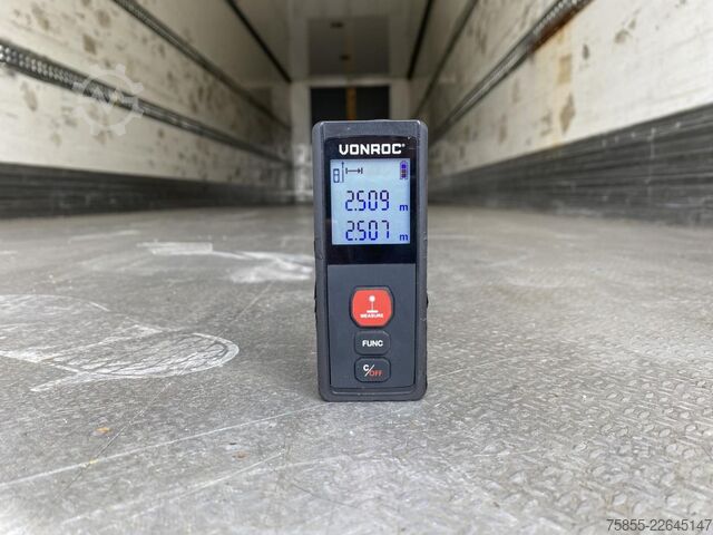Box body Samro 2-Axle Isobox 12.60 x2.50 x2.50 / 2x Steering A...