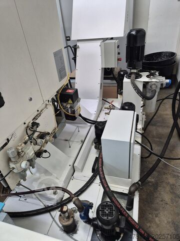Vertical machining center Fanuc Robodrill Alpha-D21LiB5