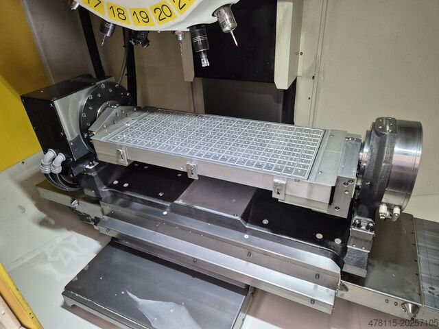 Vertical machining center Fanuc Robodrill Alpha-D21LiB5