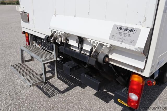 Box van Mitsubishi Canter 7C18 AMT