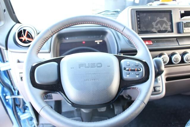 Transporter mit Pritsche & Plane Mitsubishi Canter 4C15E M - BATT.