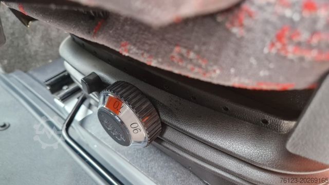 City bus MERCEDES-BENZ 2 x Vorlauffahrzeug Bürgerbus Niederflur 9 Sitze