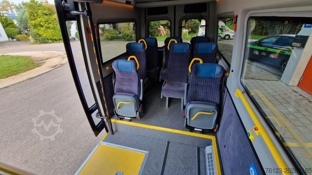 City bus MERCEDES-BENZ 2 x Vorlauffahrzeug Bürgerbus Niederflur 9 Sitze