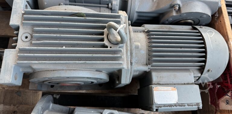 Motor BAUER SG5-24DK94-241