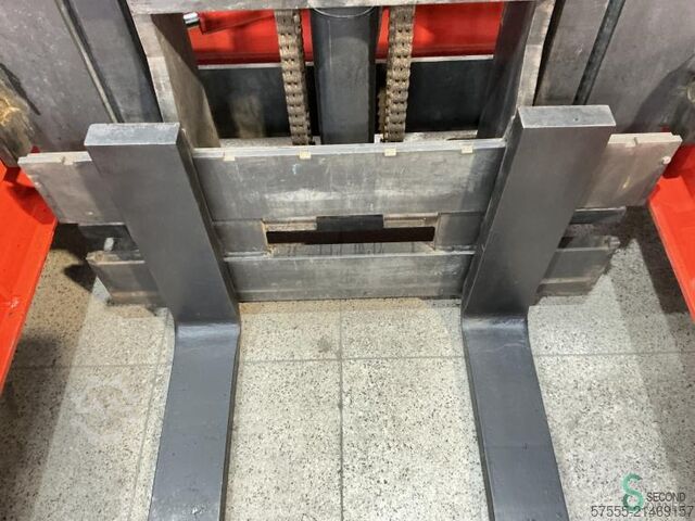 Side loaders Diesel Fantuzzi SF40L 1995 Fantuzzi 