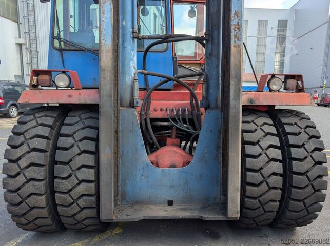 Schwerlaststapler - Diesel Kalmar DC20-1200