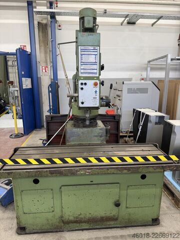 Schnellradialbohrmaschine DONAU DR 40 Z