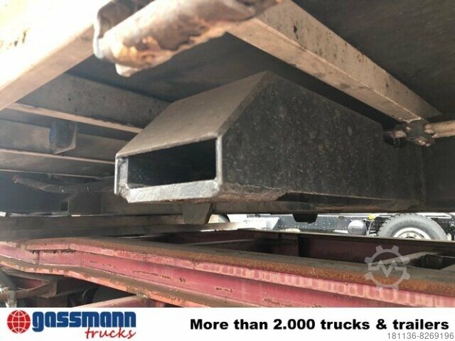 Wechselfahrgestell LKW  Wechselbrücke mit Kranvorrichtung