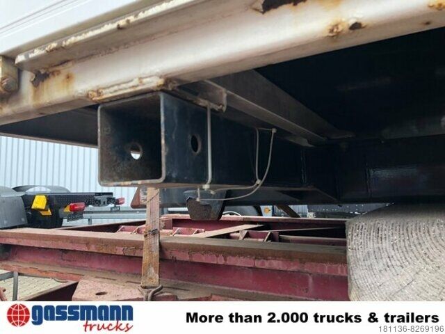 Wechselfahrgestell LKW Wechselbrücke mit Kranvorrichtung