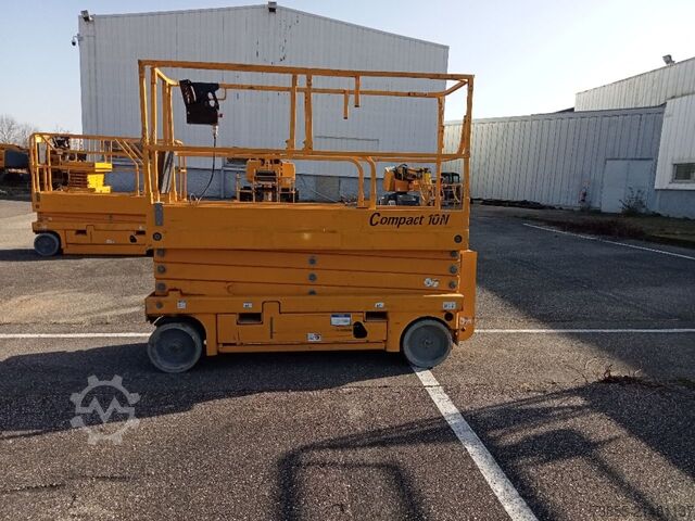 Scherenhubtisch Haulotte COMPACT 10N