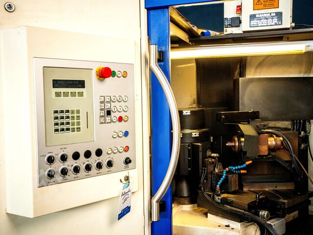 Werkzeugschleifmaschine ROLLOMATIC CNC PRIMA