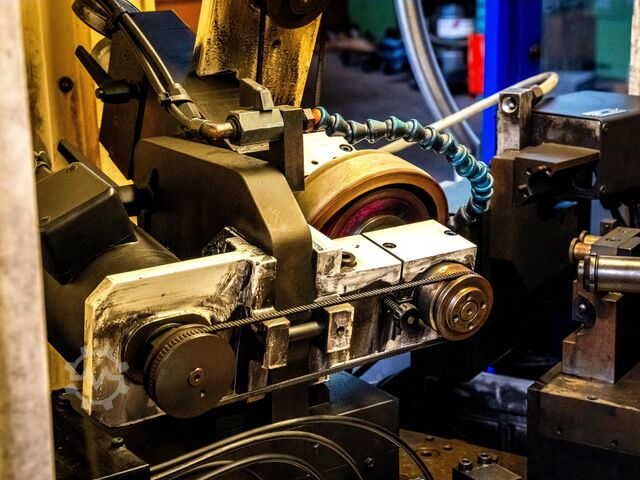 Werkzeugschleifmaschine ROLLOMATIC CNC PRIMA