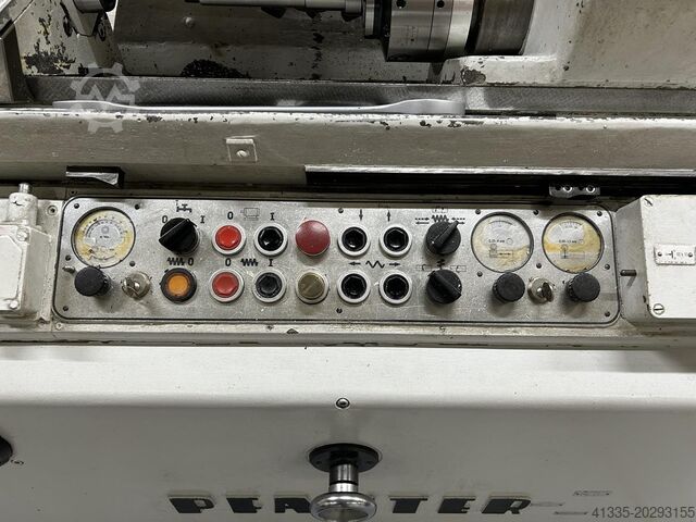 Zahnrad-Abwälzfräsmaschine PFAUTER P 160