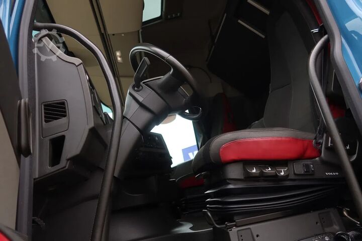 Cable system Volvo FH 460 Hooklift 8x2 Haakarm. 3x Steering axle