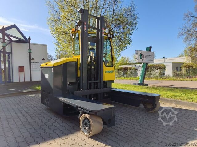 Four-way side loader Combilift C4500ET