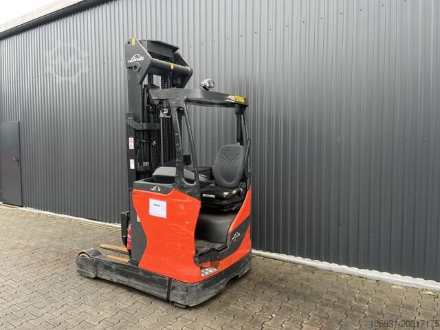 Schubmaststapler Linde R16-01