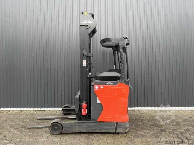 Schubmaststapler Linde R16-01