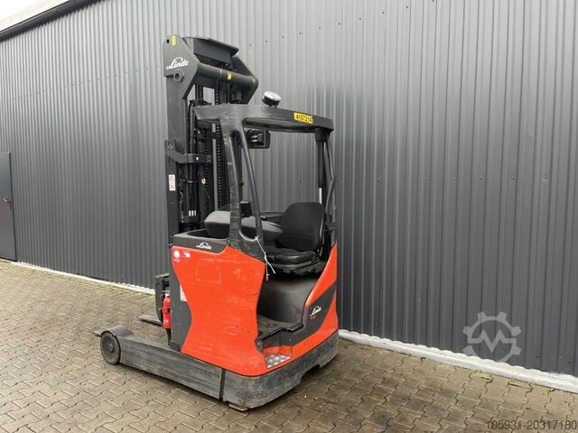 Schubmaststapler Linde R16-01