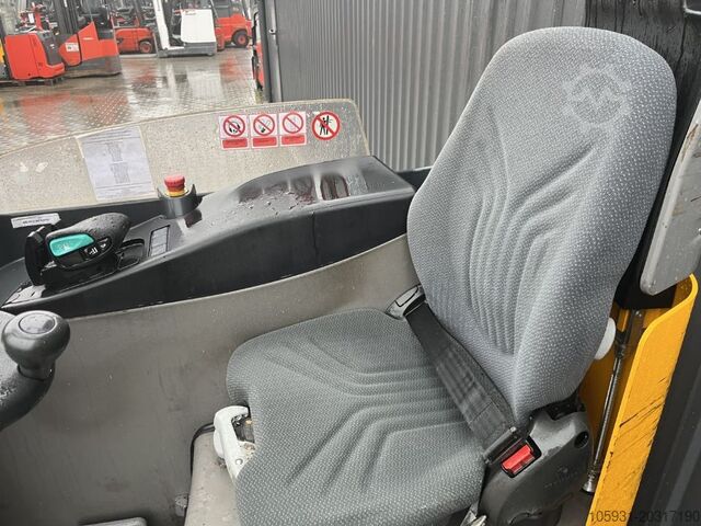 Reach Truck Jungheinrich ETV214