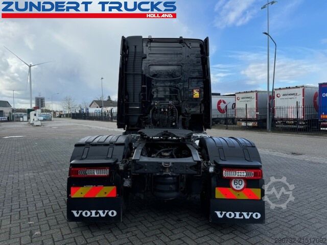 Standard-SZM Volvo FH 500 GLOBETROTTER, LEATHER, ALCOA