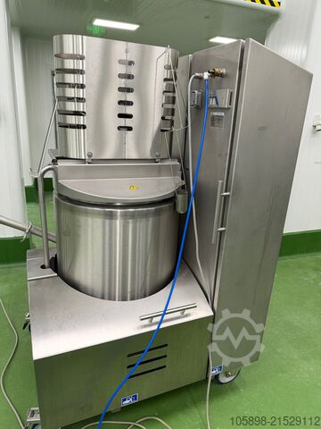 Form-, Panier- und Frittierlinie mit Top-Ausstattung, nahezu neuwertig. GEA Complete 600mm forming, coating and frying line