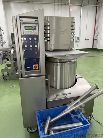 Form-, Panier- und Frittierlinie mit Top-Ausstattung, nahezu neuwertig. GEA Complete 600mm forming, coating and frying line
