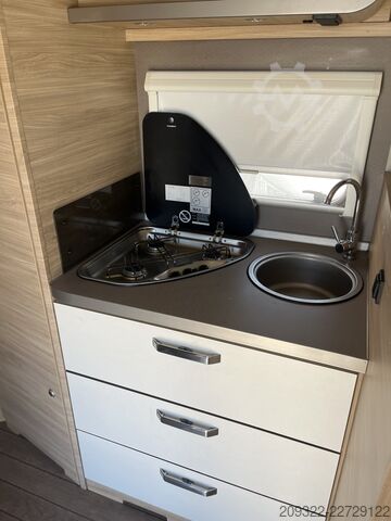 Teilintegriertes Wohnmobil Ford Transit Weinsberg Carasuite 650MF del 2024 | Automatico | Posti letto: 6