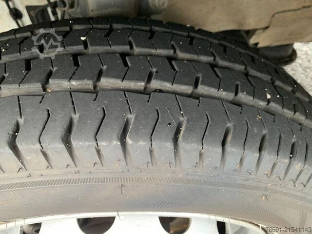 Compact van Ford Transit 350 Gemellato con Cassone Fisso