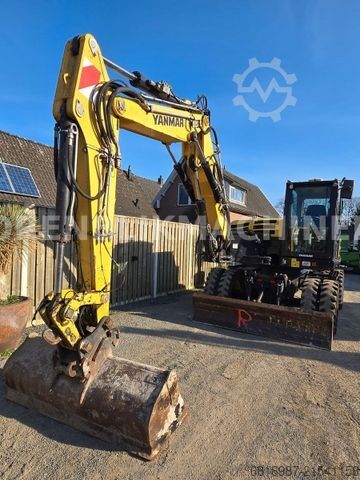 Mobilbagger YANMAR B 110W