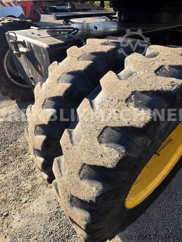 Mobilbagger YANMAR B 110W