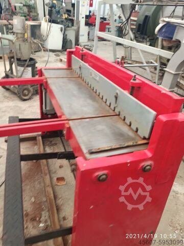 Holzmann TBS 1320 sheet metal shears Nożyce do cięcia blachy Holzmann TBS 132 Nożyce do cięcia blachy Holzmann TBS 132